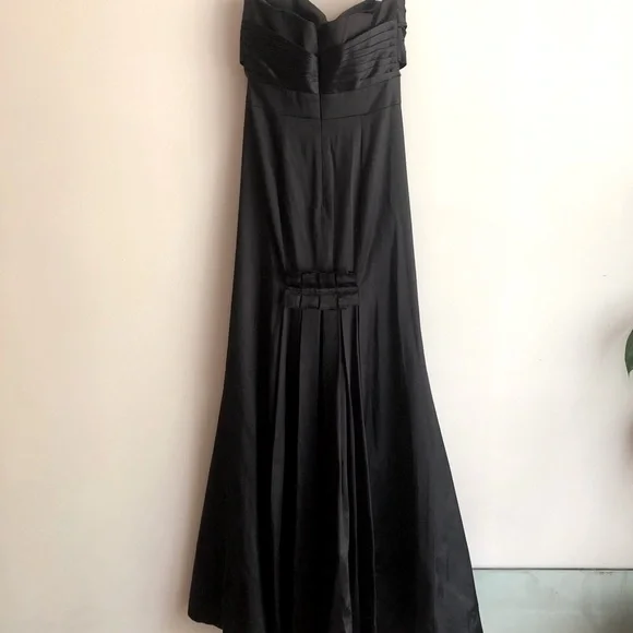 BCBGeneration Strapless Long Black Gown NWT Brand New Dress Size 2 - Picture 3 of 4